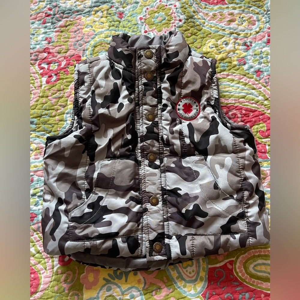 Lucky Brand Camo 12 Month puffer vest in good used condition